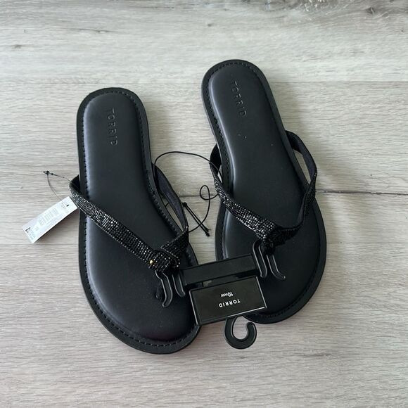 Torrid Rhinestone Knot Flip Flops - Picture 6 of 10